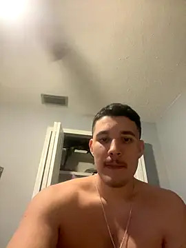 Snapshot of Shaded24 chatting on 27, 11, 2025 Shaded24 online show from 27, 11, 2025