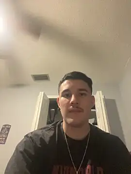 Snapshot of Shaded24 chatting on 3, 12, 2025 Shaded24 online show from 3, 12, 2025