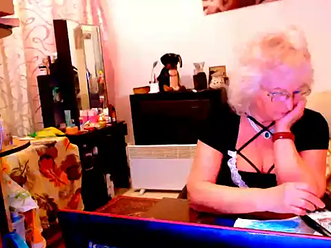 Natali7634 online show from 1, 2, 2025