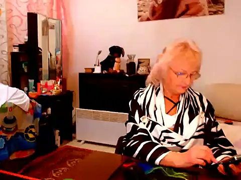 Natali7634 online show from 7, 2, 2025