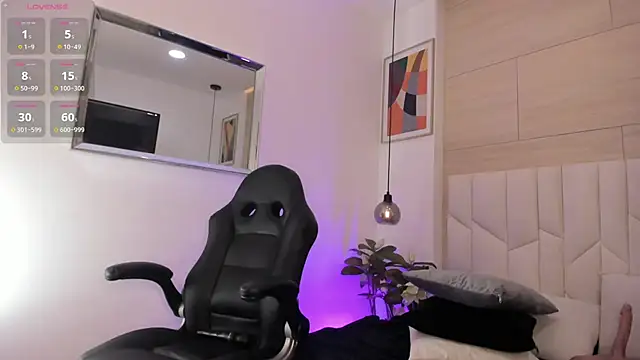 jenaa  online show from 13, 2, 2025