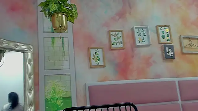 Idiris big online show from 3, 2, 2025