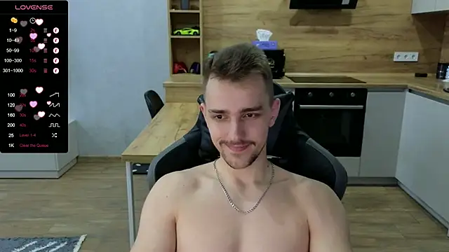 Snapshot of Larstar01 chatting on 12, 1, 2025 Larstar01 online show from 12, 1, 2025