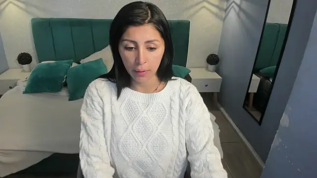 Snapshot of tiffani__love chatting on 12, 2, 2025 tiffani  love online show from 12, 2, 2025