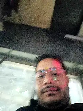 Snapshot of DeepakXxxR86 chatting on 22, 11, 2025 DeepakXxxR86 online show from 22, 11, 2025