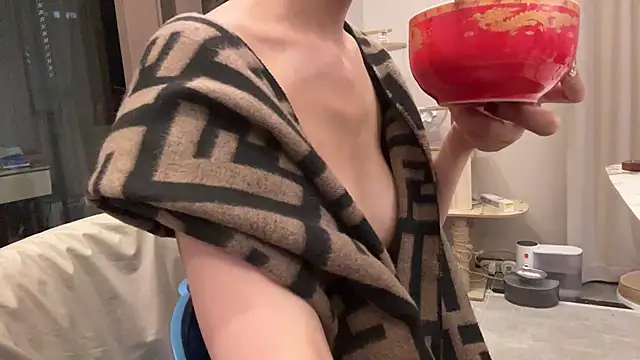 Snapshot of JayPope chatting on 12, 11, 2025 JayPope online show from 12, 11, 2025