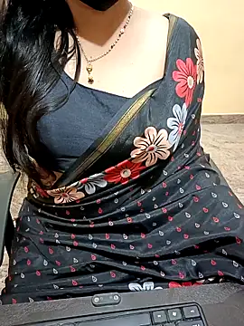 Snapshot of Nithya_05 chatting on 31, 10, 2025 Nithya 05 online show from 31, 10, 2025