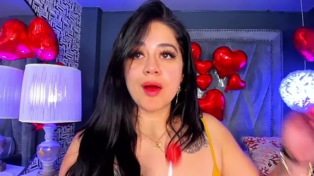 Snapshot of nahomi_sweett chatting on 11, 2, 2025 nahomi sweett online show from 11, 2, 2025