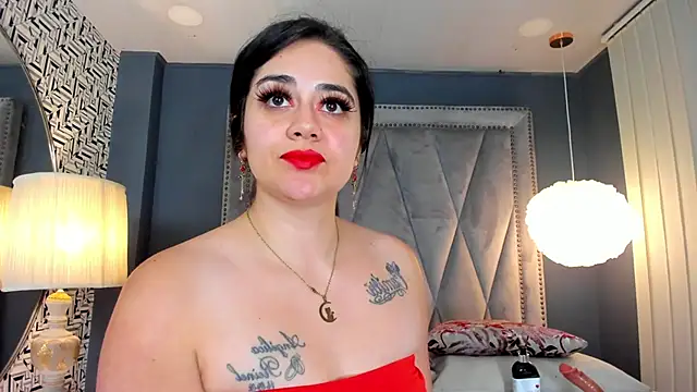 Snapshot of nahomi_sweett chatting on 1, 3, 2025 nahomi sweett online show from 1, 3, 2025