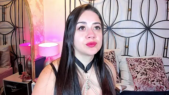 Snapshot of nahomi_sweett chatting on 22, 11, 2025 nahomi sweett online show from 22, 11, 2025