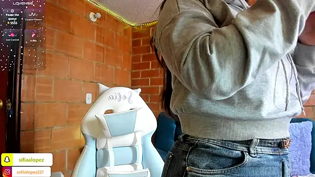 sofiaalopez2 online show from 30, 1, 2025