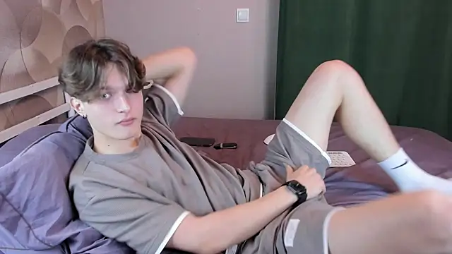 Snapshot of Ian_Flor chatting on 27, 5, 2026 Ian Flor online show from 27, 5, 2026