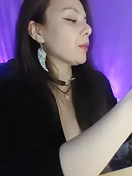 Kimiechanuwu online show from 2, 3, 2026