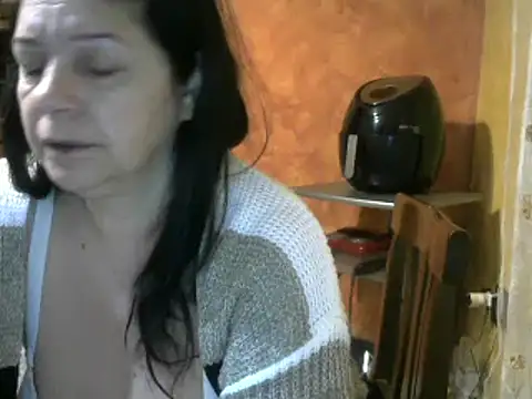 martamilf2 online show from 25, 2, 2025