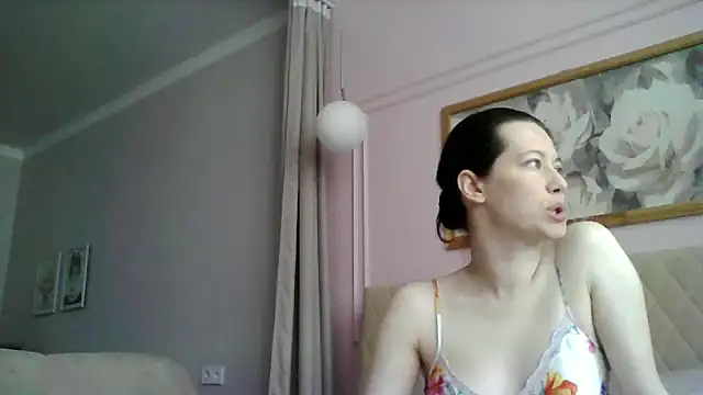 Snapshot of SunElizabeth chatting on 21, 3, 2025 SunElizabeth online show from 21, 3, 2025