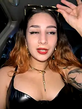 Mon Cherry online show from 2, 11, 2025