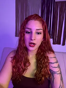 Snapshot of Mon_Cherry chatting on 25, 7, 2026 Mon Cherry online show from 25, 7, 2026