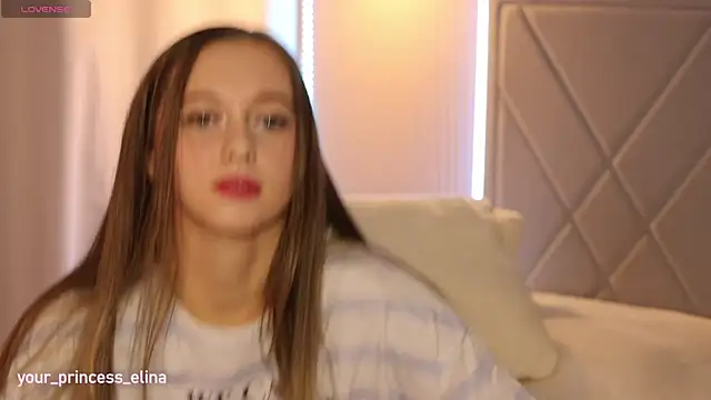 Snapshot of _Pretty_Doll_ chatting on 4, 12, 2024 Pretty Doll online show from 4, 12, 2024