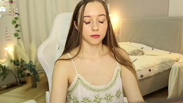 Snapshot of _Pretty_Doll_ chatting on 10, 3, 2025 Pretty Doll online show from 10, 3, 2025