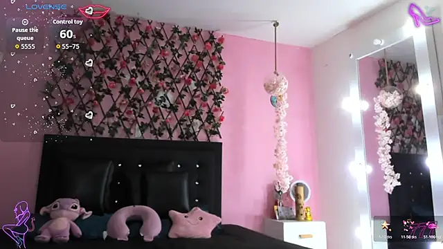 Snapshot of SamaraCortez chatting on 7, 7, 2026 SamaraCortez online show from 7, 7, 2026