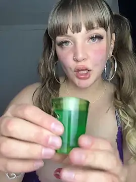 Snapshot of Lalalust69 chatting on 16, 2, 2025 Lalalust69 online show from 16, 2, 2025