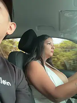 Snapshot of loreth_J chatting on 10, 11, 2025 loreth J online show from 10, 11, 2025