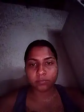 Giselabrunette25 online show from 23, 2, 2026