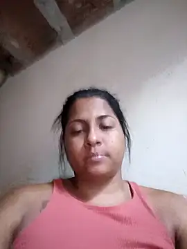 Giselabrunette25 online show from 9, 4, 2026