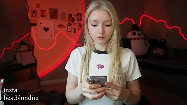 bestblonde online show from 17, 1, 2025