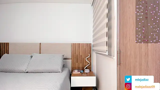 MalejaDiaz  online show from 19, 9, 2025