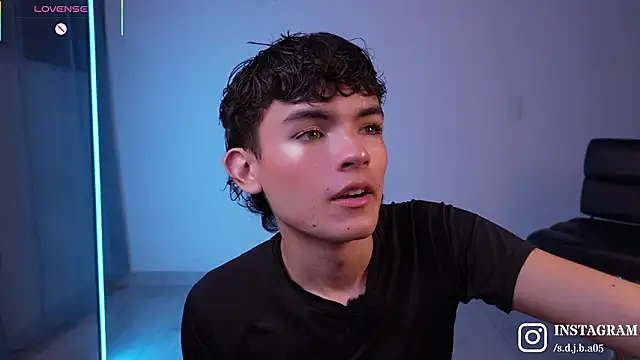 Angelo 018 online show from 15, 3, 2026