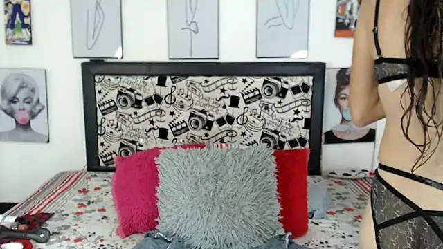 Rihana14 online show from 11, 4, 2026