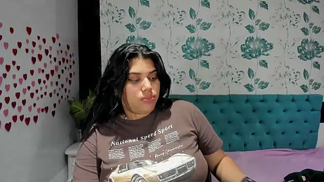 LindaBreeS online show from 8, 2, 2025