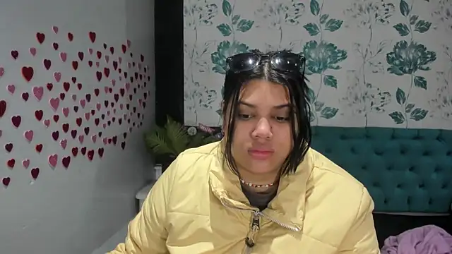 LindaBreeS online show from 15, 2, 2025