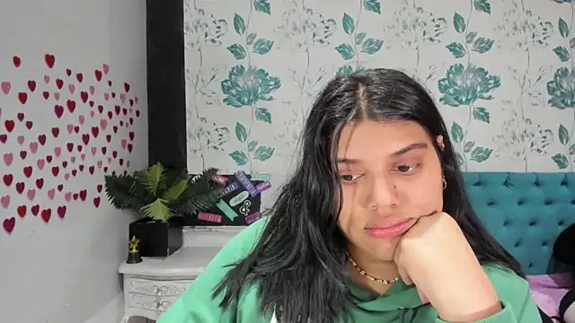 LindaBreeS online show from 24, 2, 2025