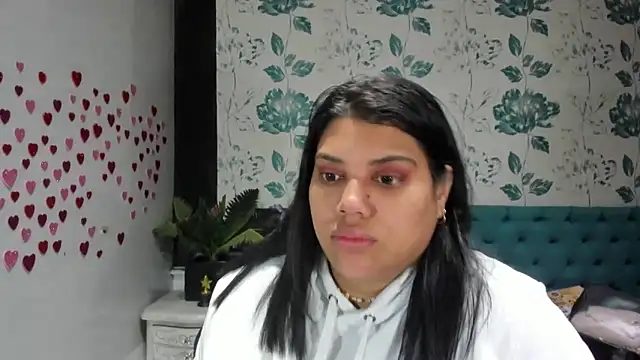 LindaBreeS online show from 5, 3, 2025