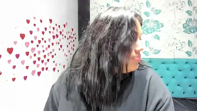 LindaBreeS online show from 7, 3, 2025