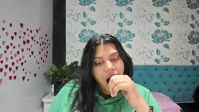 LindaBreeS online show from 11, 3, 2025