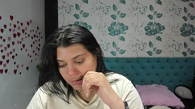 LindaBreeS online show from 13, 3, 2025