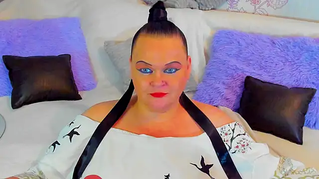 Snapshot of MilanaBiegert chatting on 13, 2, 2025 MilanaBiegert online show from 13, 2, 2025