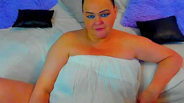 Snapshot of MilanaBiegert chatting on 12, 3, 2025 MilanaBiegert online show from 12, 3, 2025