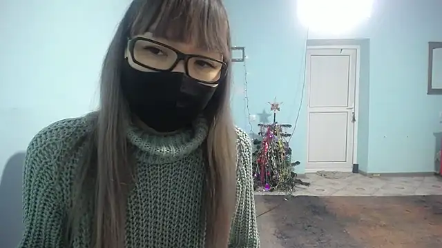 elllaaxx online show from 6, 1, 2025