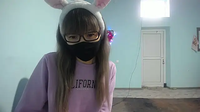 elllaaxx online show from 14, 2, 2025