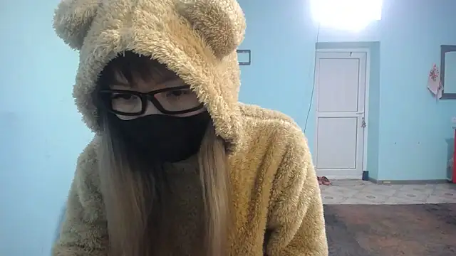 elllaaxx online show from 21, 3, 2025