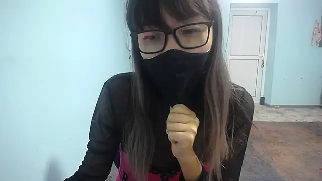 elllaaxx online show from 4, 10, 2025