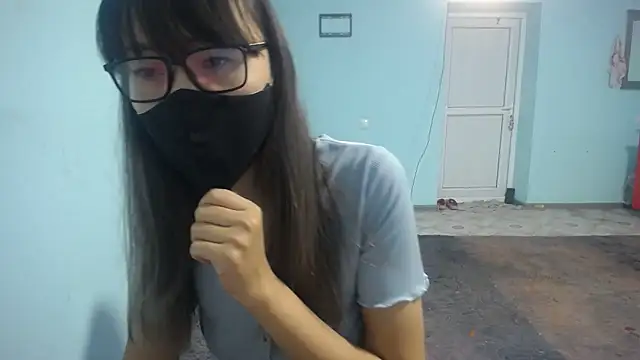 elllaaxx online show from 21, 11, 2025