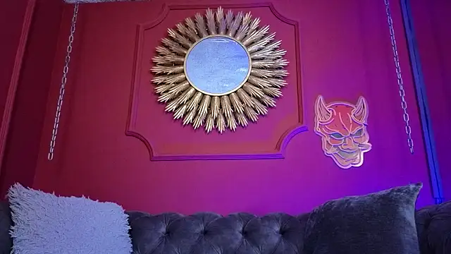 Julieta Russell online show from 10, 3, 2026