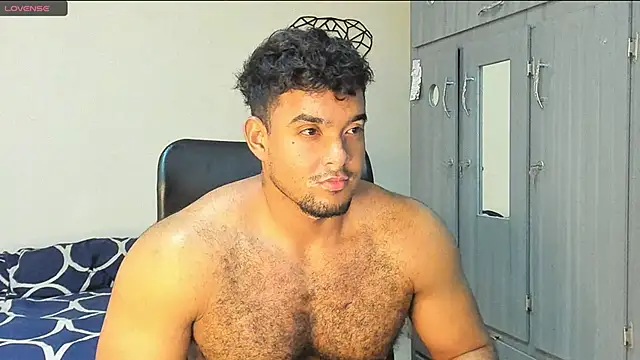 Big furry bear13 online show from 17, 12, 2024