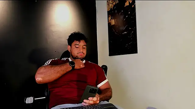 Big furry bear13 online show from 12, 3, 2026