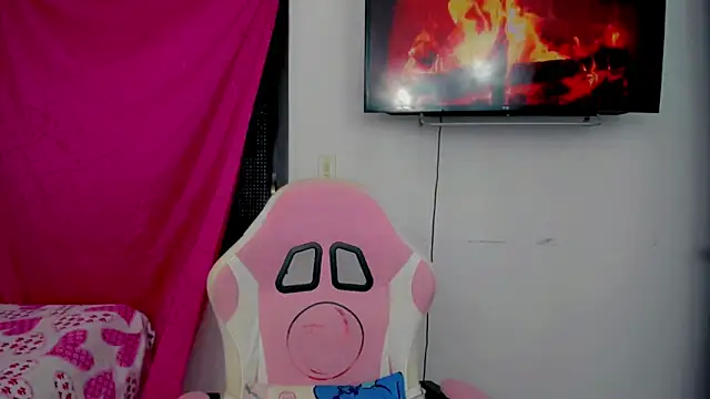 sunshine uwu22 online show from 17, 1, 2025